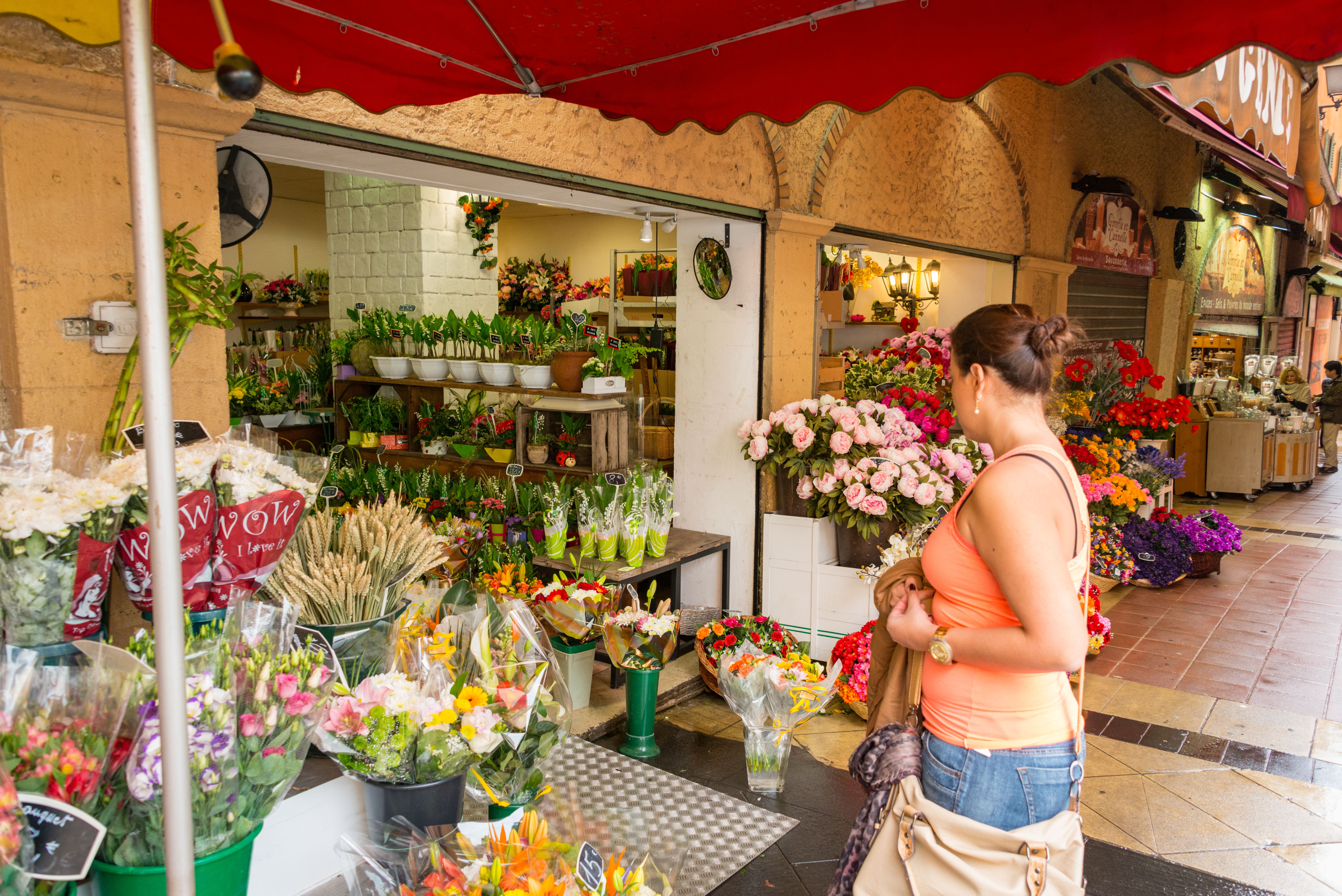 Gift basket with flowers and plants